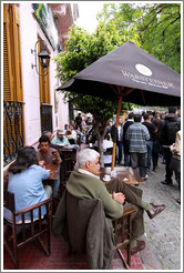 Caf?ith outdoor tables, Calle Humberto Primo. San Telmo.