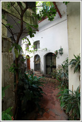 Galer?de los Patios de San Telmo, a large 18th century house containing artisans' workshops.