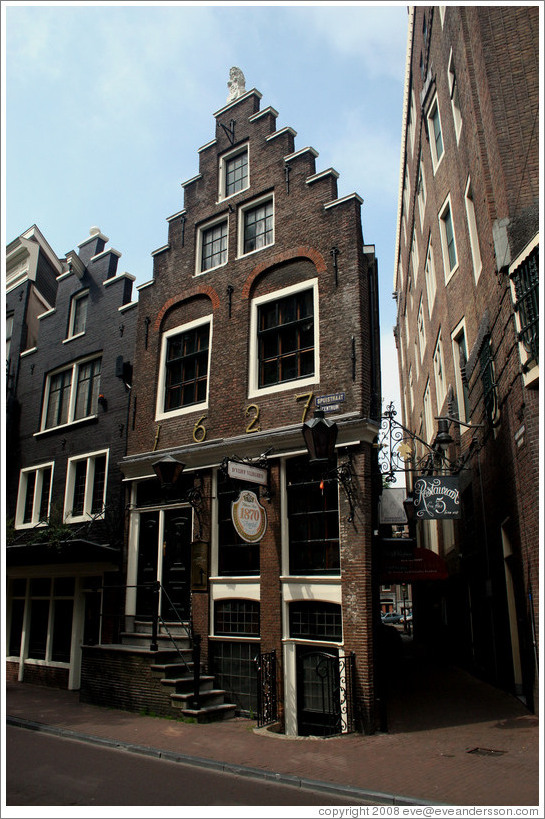 House built in 1627 on Spuistraat, Centrum district.