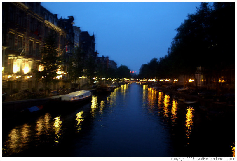 Canal in Centrum district, night.