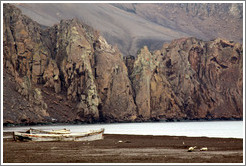 Boat remains, Whaler's Bay.