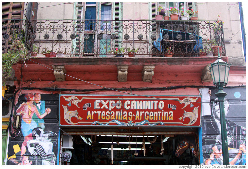 Expo Caminito. Dr. del Valle Iberlucea, La Boca.