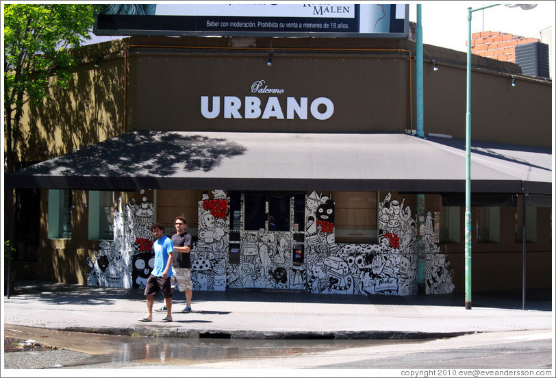 Urbano Bar, at the corner of Humbolt and Honduras, Palermo Hollywood.