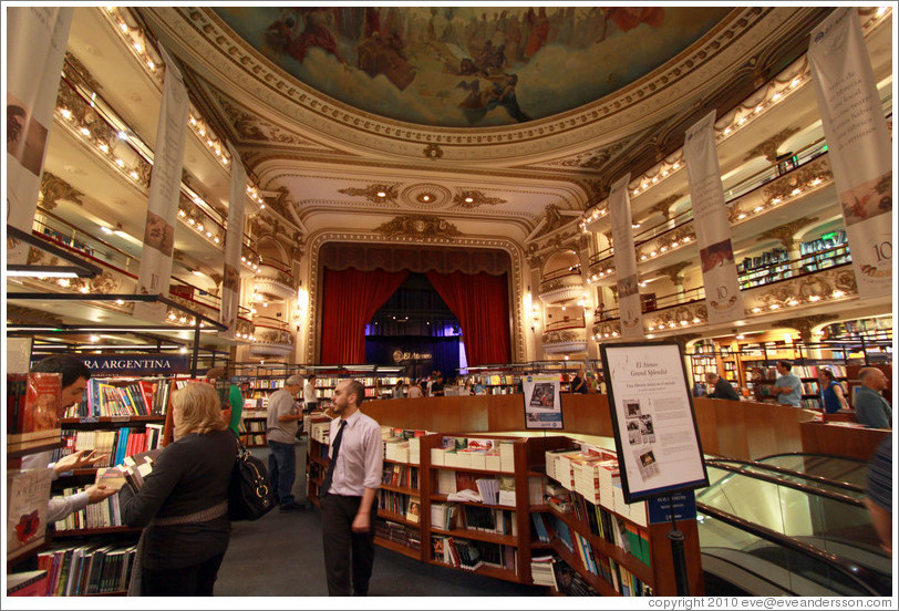 Ateneo, a bookstore housed in a former theatre.  Avenida Santa Fe branch. Recoleta.