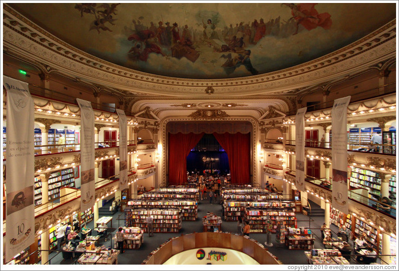 Ateneo, a bookstore housed in a former theatre.  Avenida Santa Fe branch. Recoleta.