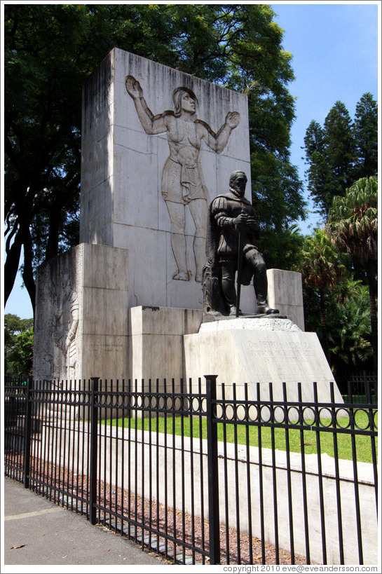 Statue commemorating don Pedro of Mendoza, founder of Buenos Aires, Parque Lezama, San Telmo District.