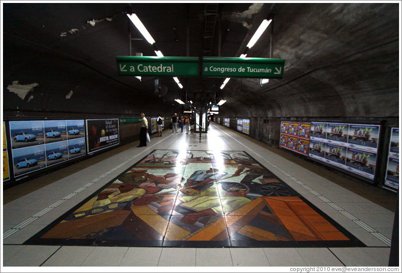 Plaza Italia station, Subte (Buenos Aires subway).