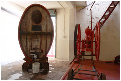Large barrel and old machine, Lagarde, Luj?de Cujo.