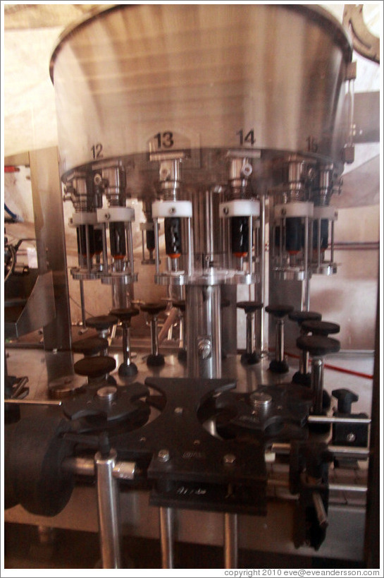 Bottling machine, Domaine Jean Bousquet, Valle de Uco.
