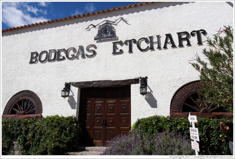 Bodegas Etchart.