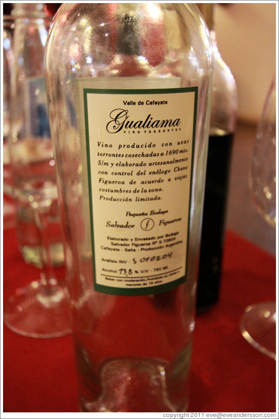 Label of a wonderful Torrontes by Gualiama.