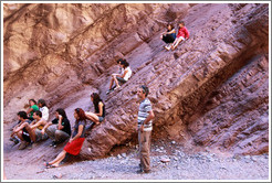 People resting. El Anfiteatro (The Ampitheatre), a natural rock formation. Quebrada de las Conchas.