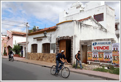 Bicyclist. Calle Pueyrred