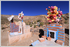 Small miners' cemetery near La Polvorilla viaduct.