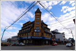 Building at San Martin and Gobernador Godoy.