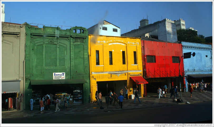 Colorful buildings in S&atilde;o Paulo.
