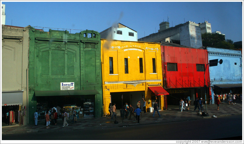 Colorful buildings in S&atilde;o Paulo.