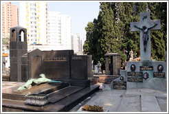 Tombs with Jesus sculptures.  Cemit?o S?Paulo.