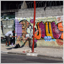 Graffiti in Liberdade, a Japanese district in S&atilde;o Paulo.