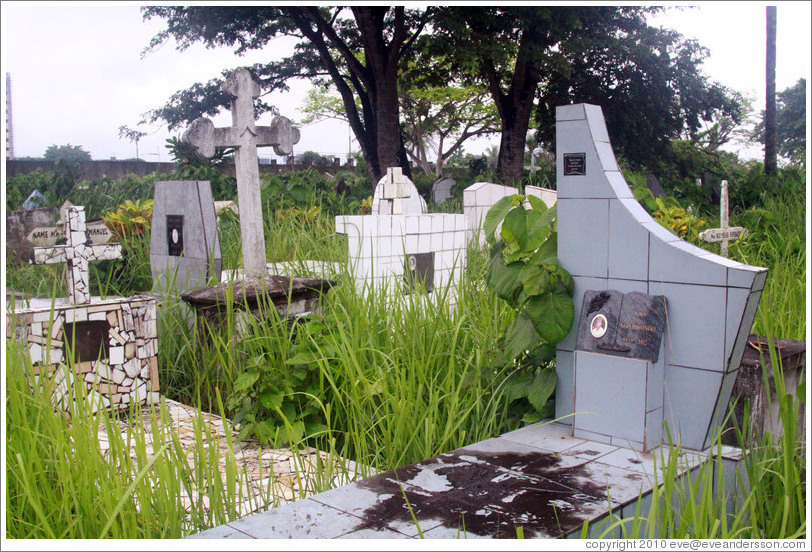 Graveyard on Rue Joss.