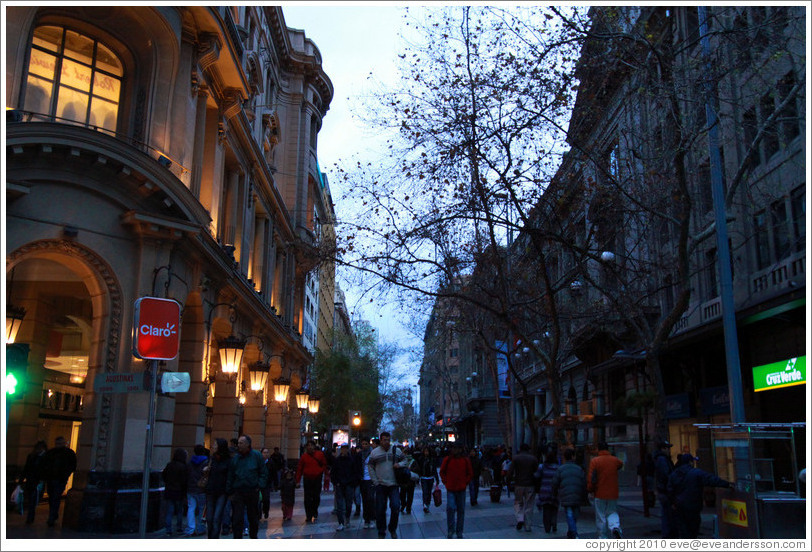 Paseo Ahumada at dusk.