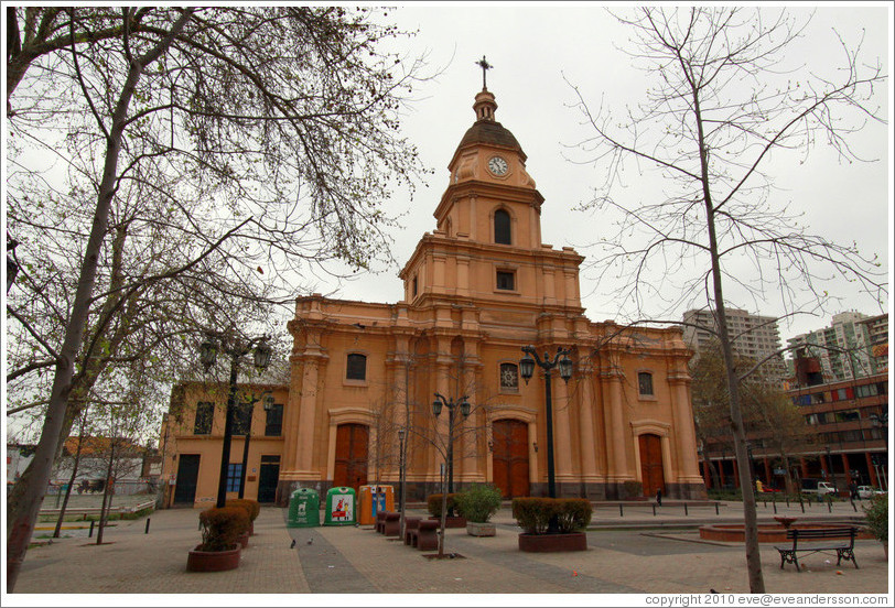 Plaza Santa Teresa de Los Andes.