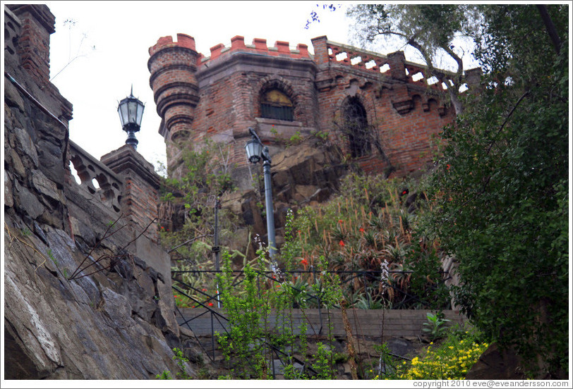 Observation tower, Cerro Santa Luc?