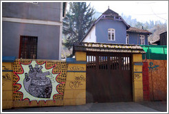 Graffiti: heart and rune-like symbols.  Santa Filomena near Ernesto Pinto Lagarrigue, Bellavista neighborhood.