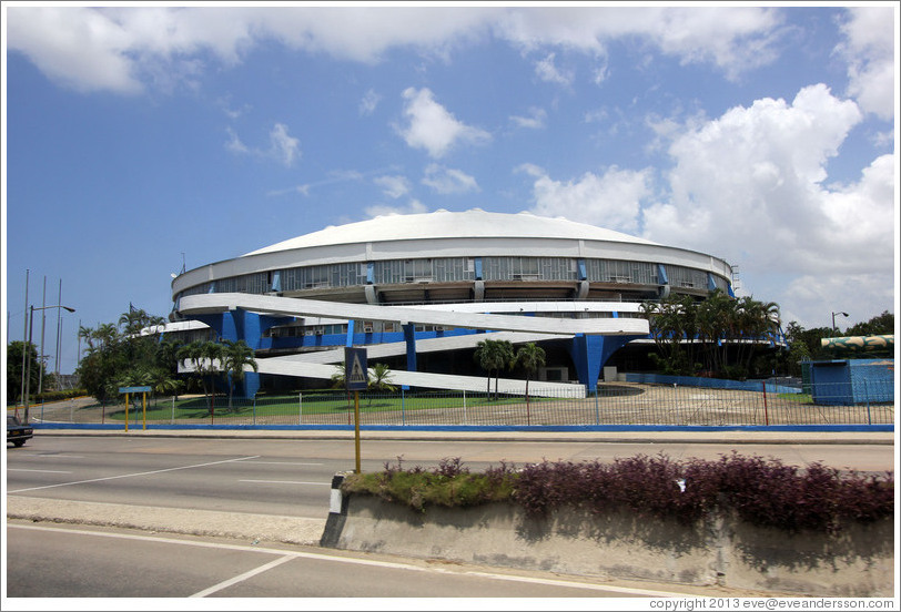 Coliseo de la Ciudad Deportiva sporting arena
