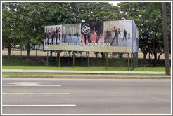 Billboard saying "Aut&eacute;ntica Cuba, donde nace el talento mundial" ("Authentic Cuba, where world talent is born").