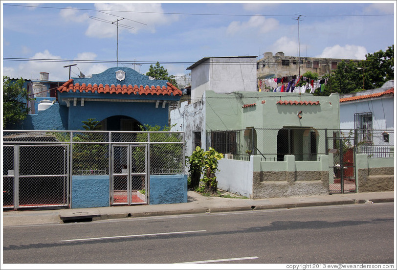 Blue and green houses, Avenida San Francisco.