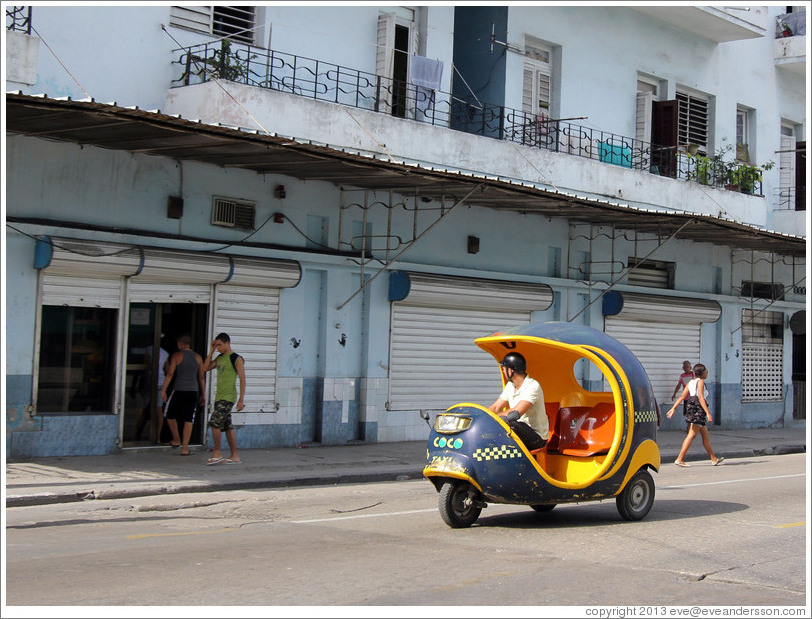 Coco taxi, Calle Padre Varela (Belonscoain).