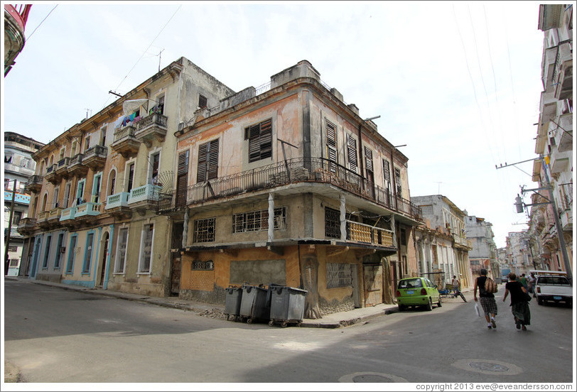 Corner of Calle Vapor and Calle Espada.