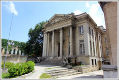 Sociedad de la Cruz Roja (Society of the Red Cross), Calle Zulueta.