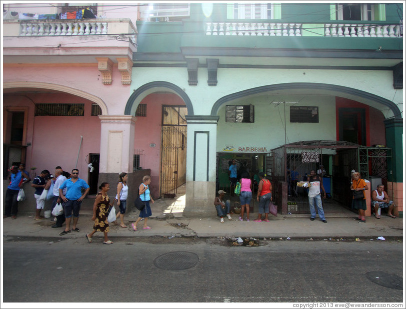 Calzada 10 de Octubre.