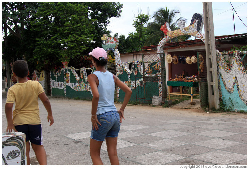 Residents of Jaimaitas, Fusterlandia.