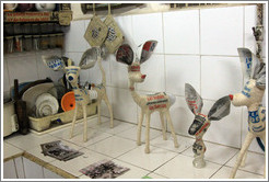 Papier-m&acirc;ch&eacute; deer, Proyecto Salsita.