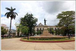 Side of Jos&eacute; Mart&iacute; statue, Parque de la Libertad (Liberty Park).