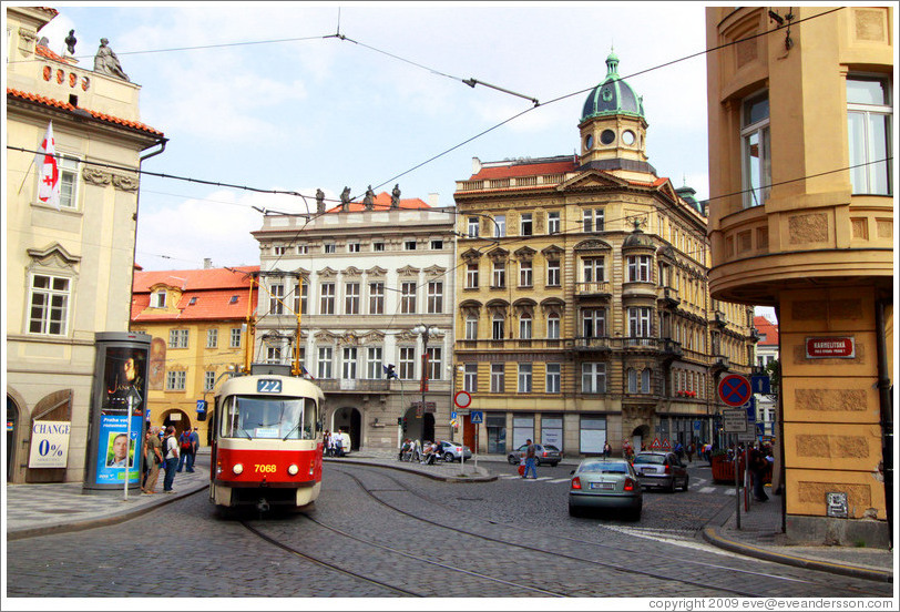 Malostransk??#283;st?Lesser Town Square), with tram, Mal?trana.