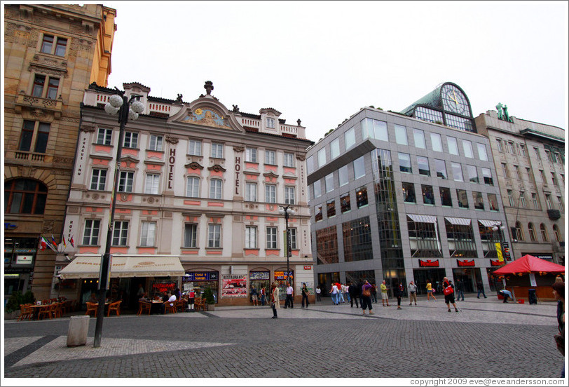 Old and new buildings, Wenceslas Square (V?avsk??#283;st?at 28. &#345;?a, Nov?&#283;sto.