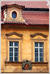 Building on Bartolom&#283;jsk?Star?&#283;sto.