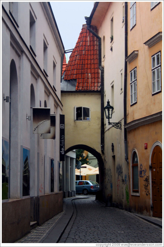 Family home through which Vejvodova street runs, Star?&#283;sto.