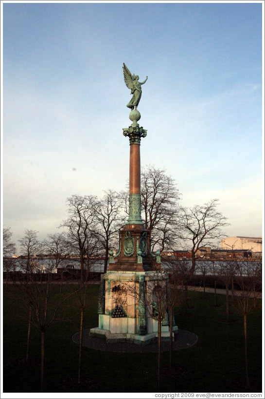 Angel statue near Kastellet.