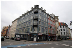 Intersection of Kongensgade and Fredericiagade, city centre.