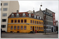 Yellow house.  Oster Voldgade and Rigensgade, city centre.