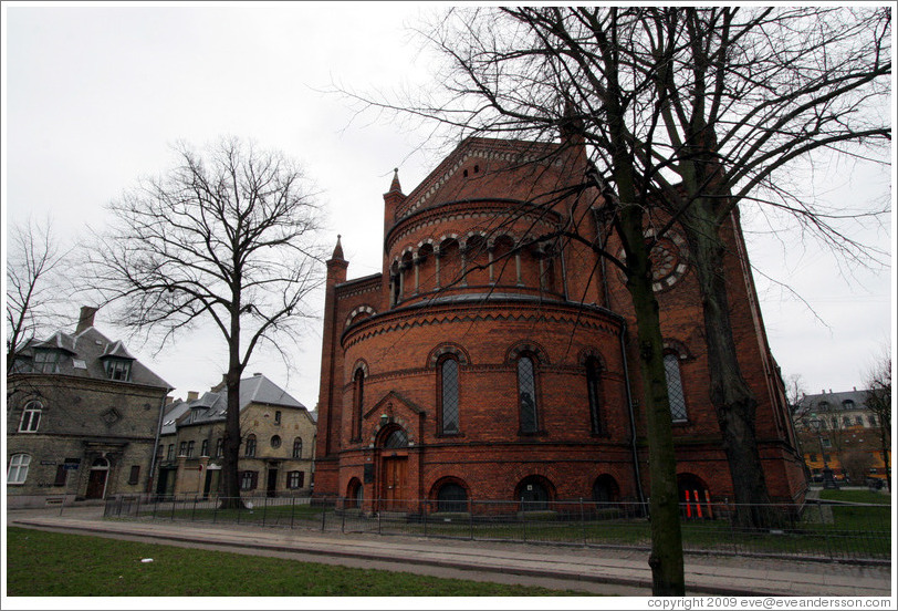 Sankt Pauls Kirke.  City centre.