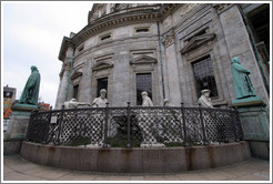 Statues of Johannes D?ber, Elias, Peter, Paulus, Moses, and Martin Luther.  They almost look like kids in a playpen.  Frederiks Kirke, also known as Marmorkirken (Marble Church).