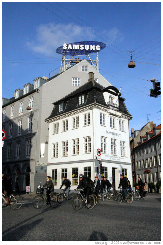 Ravhuset (House of Amber).  Kongens Nytorv, city centre.