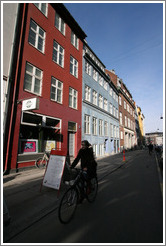 Bicyclist on Lille Kongensgade, city centre.