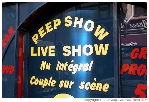 Entertainment in the Montparnasse area.